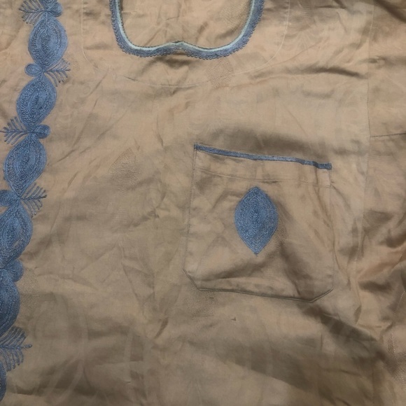 Tan and blue embroidered dashika - Picture 5 of 5